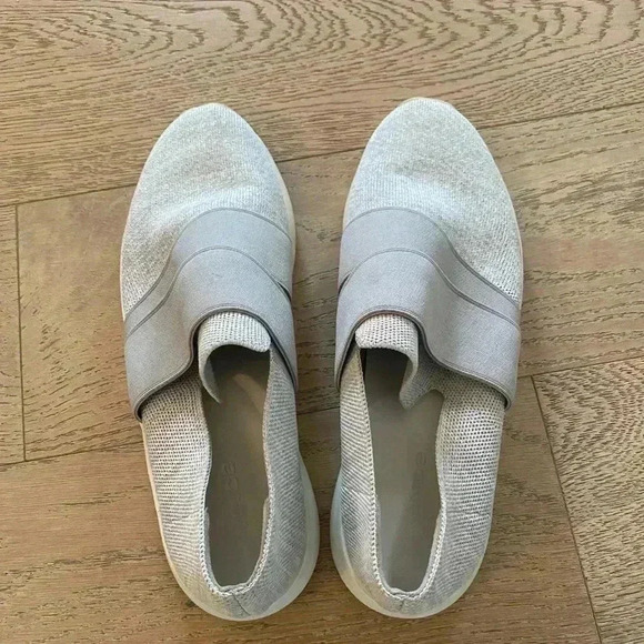 Vince Aston Slip-On Sneaker Grey Size 8 - Picture 4 of 6